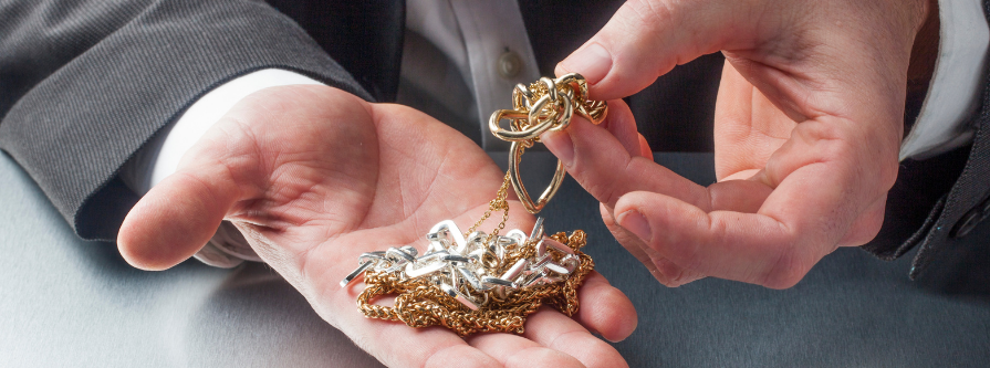 Bijoux en or, argent et platine